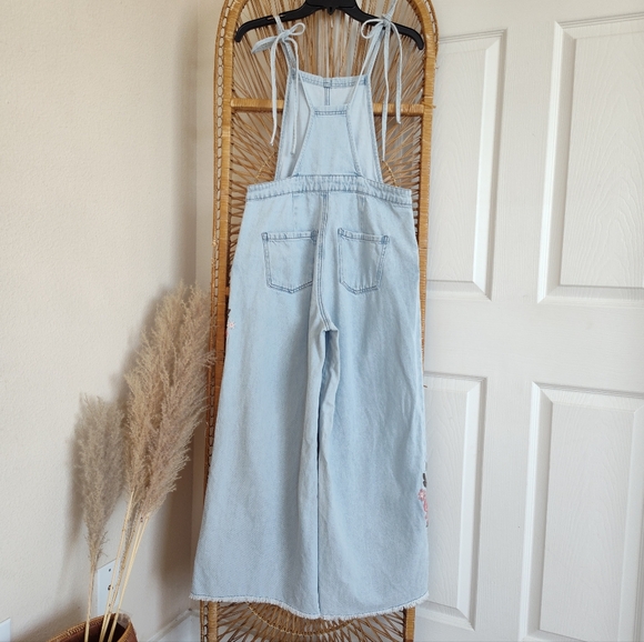 Free People x Driftwood Raphy Floral Embroidered Overall - Picture 8 of 10